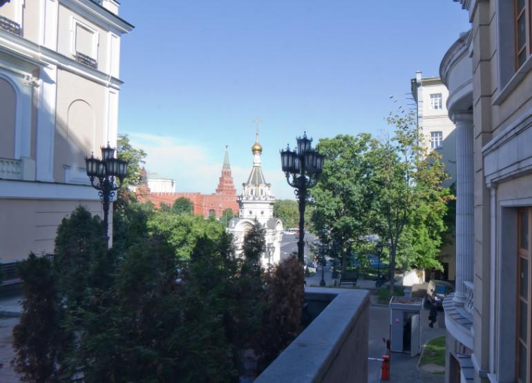 Знаменка, очередь 1: Виды из окон